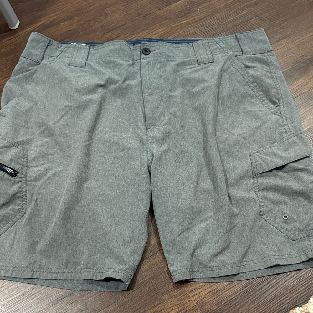 Men's Charcoal Cargo Shorts
